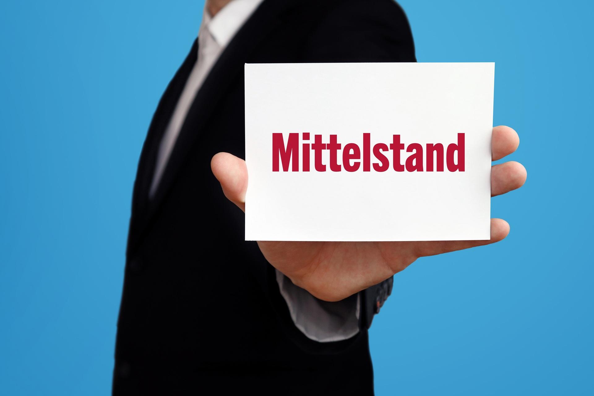 Karte mit Schriftzug Mittelstand | Füllstandsanzeige Zisterne